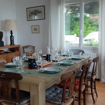 Maison Saint-trojan-les-bains, 7 Pieces, 12 Personnes - Fr-1-778-26 Hotell 4*